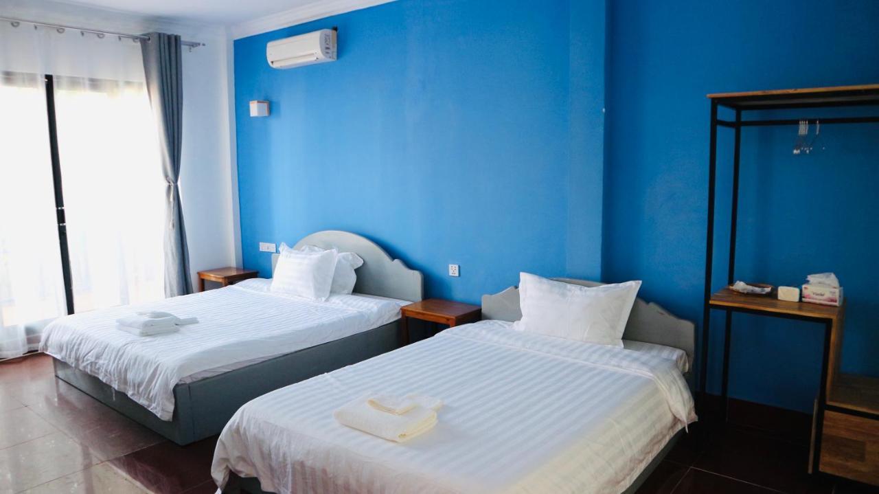 Pineapple Hostel Sziemreap Kültér fotó