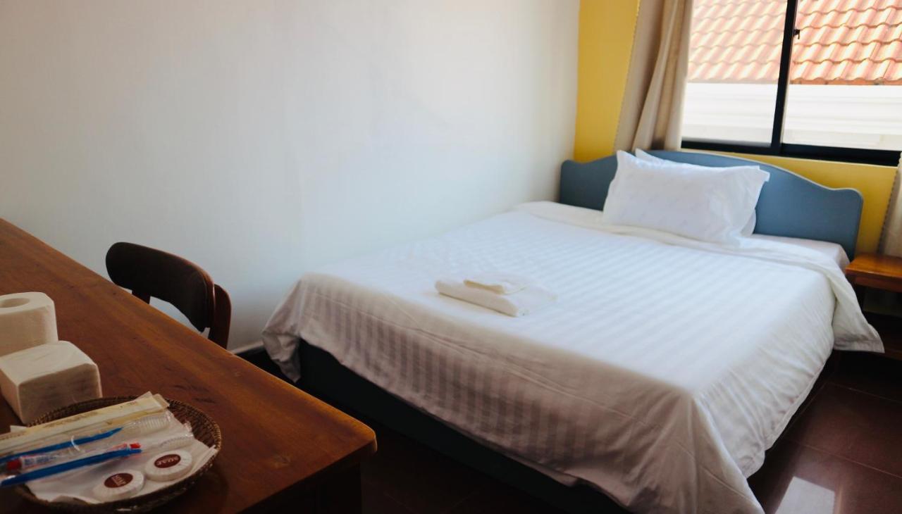 Pineapple Hostel Sziemreap Kültér fotó